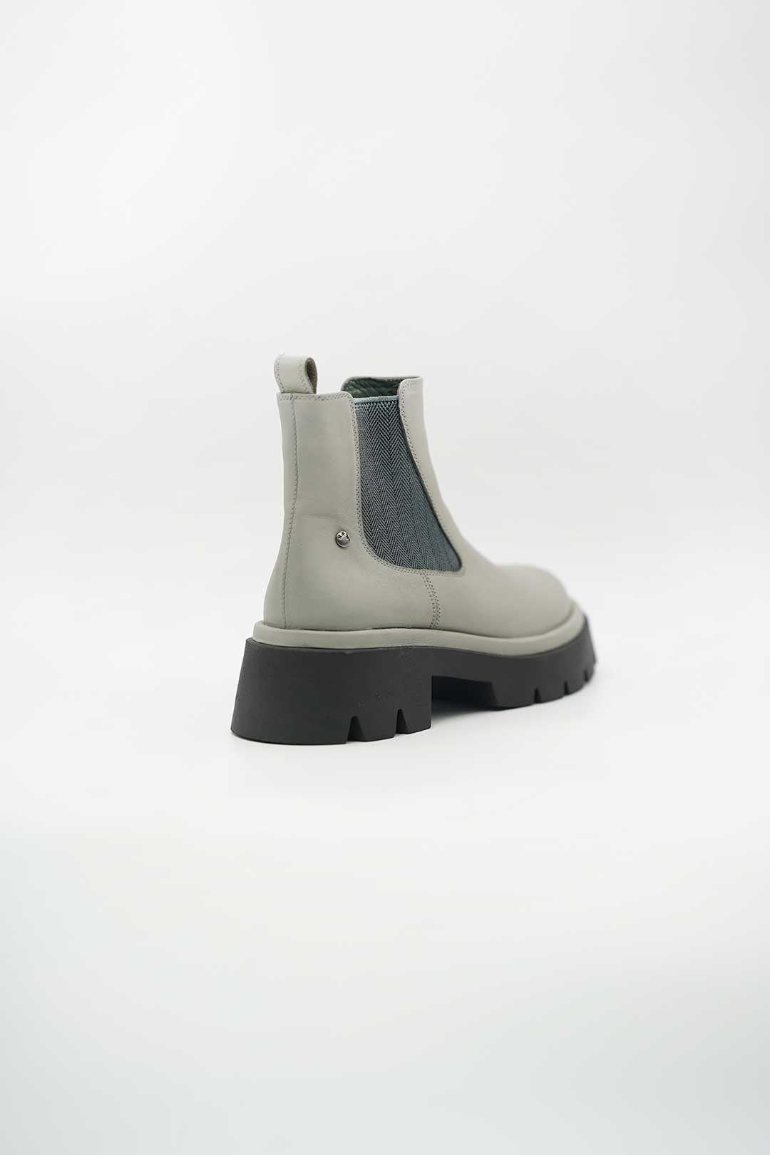 نیم بوت اسپرت زنانه R&W - کد 2221 - Image 2