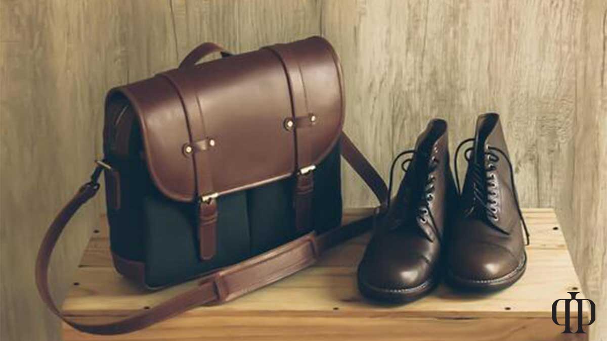 ست کردن کیف و کفش چرم مینیمال